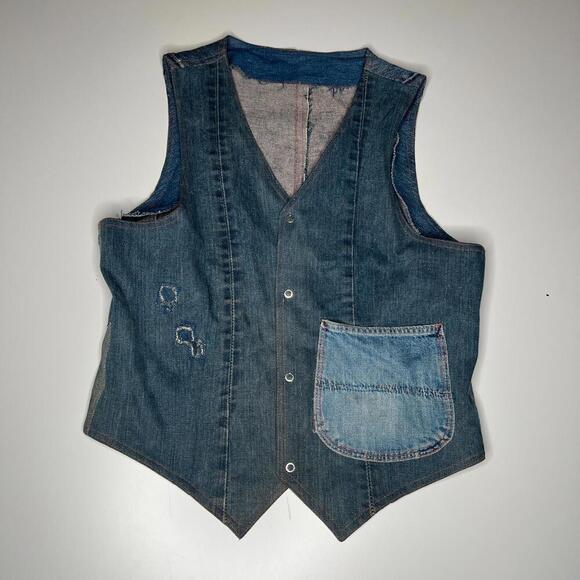 Vtg 70s Denim Workwear Vest Western Chorewear Snap Button Distressed Patched - Picture 1 of 8